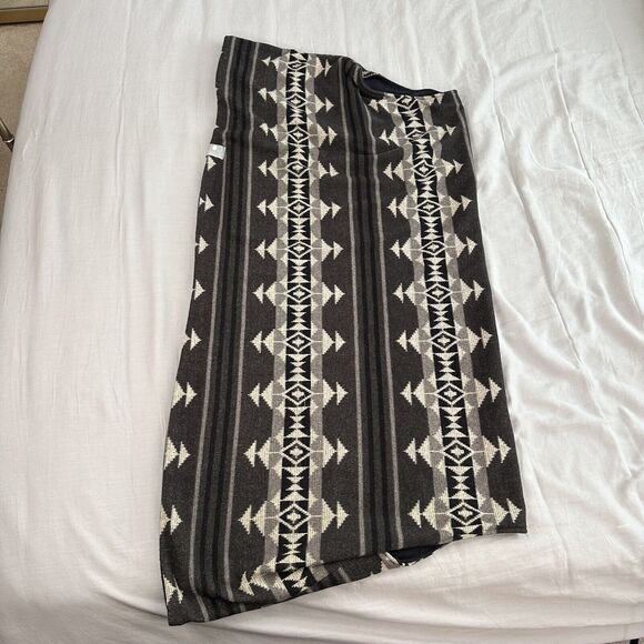 Bodhi Swag Cocoon Sweater Open Cardigan One Size Aztec Geometric Design - Picture 1 of 5